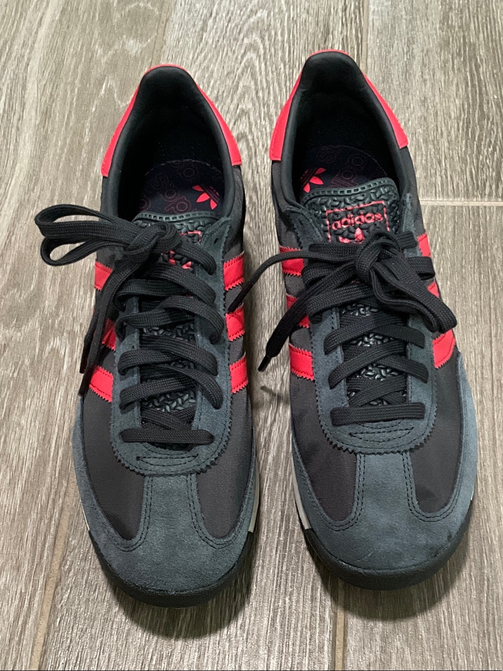 adidas SL 72 RS Men's Black Sneakers with Red Three-Stripes